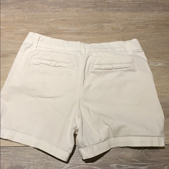 Crown & ivy shorts - Picture 3 of 3